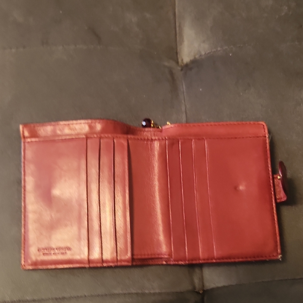 Bottega Veneta Red Woven Leather Wallet - Picture 2 of 9
